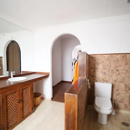 Oasis Nyaraló Chío